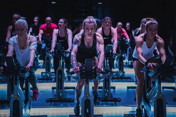 M&M Fitness Clubs Stand Out with high-quality design and branding