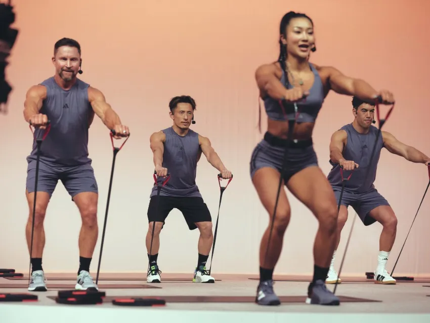 Four LES MILLS CORE Instructors taking a class with SMARTBANDS